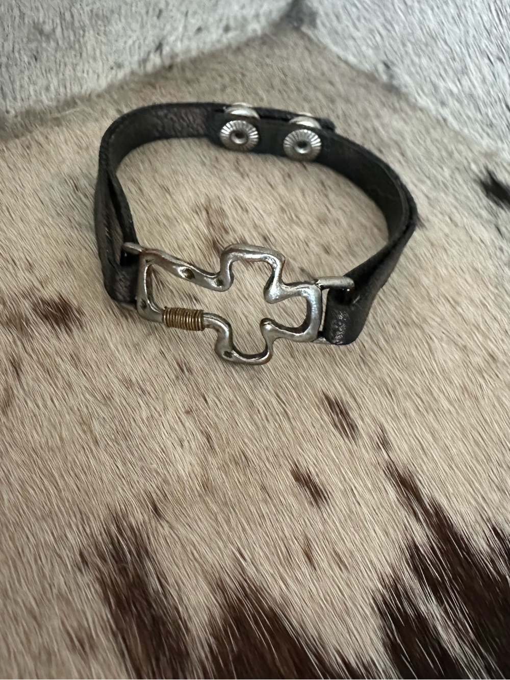 Cross bracelet